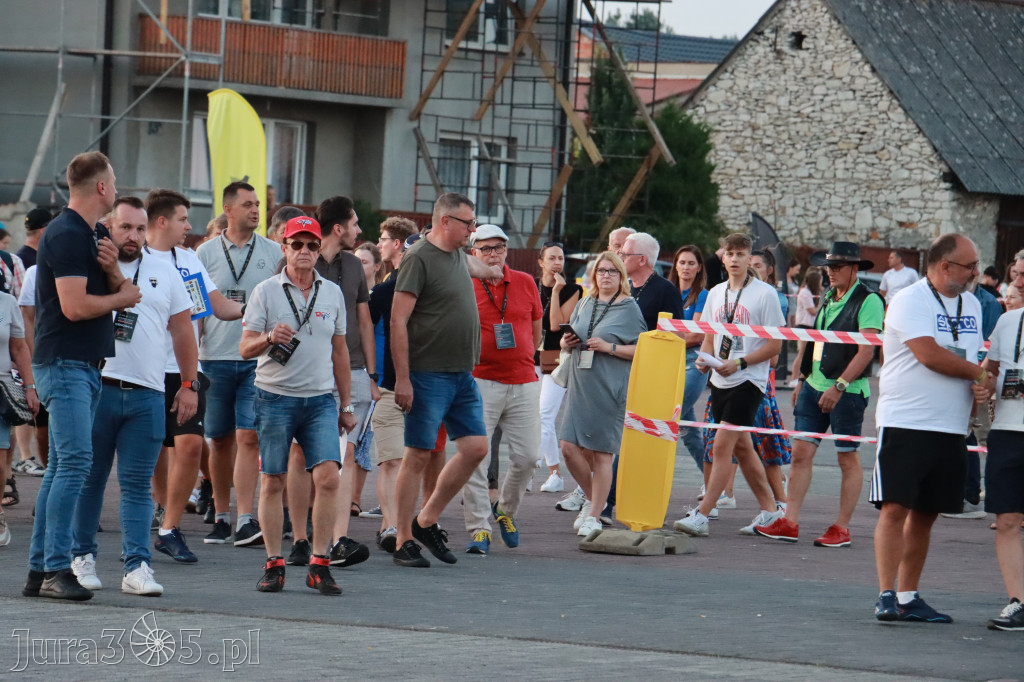 Fotorelacja: POJAZDÓW ZABYTKOWYCH w Żarkach
