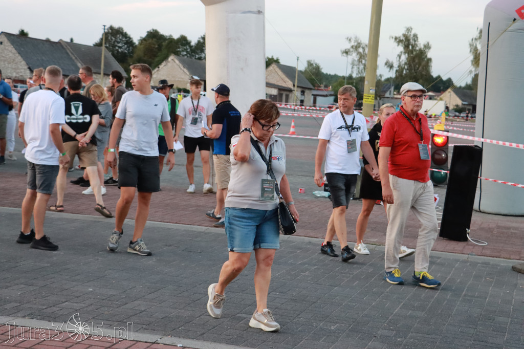 Fotorelacja: POJAZDÓW ZABYTKOWYCH w Żarkach