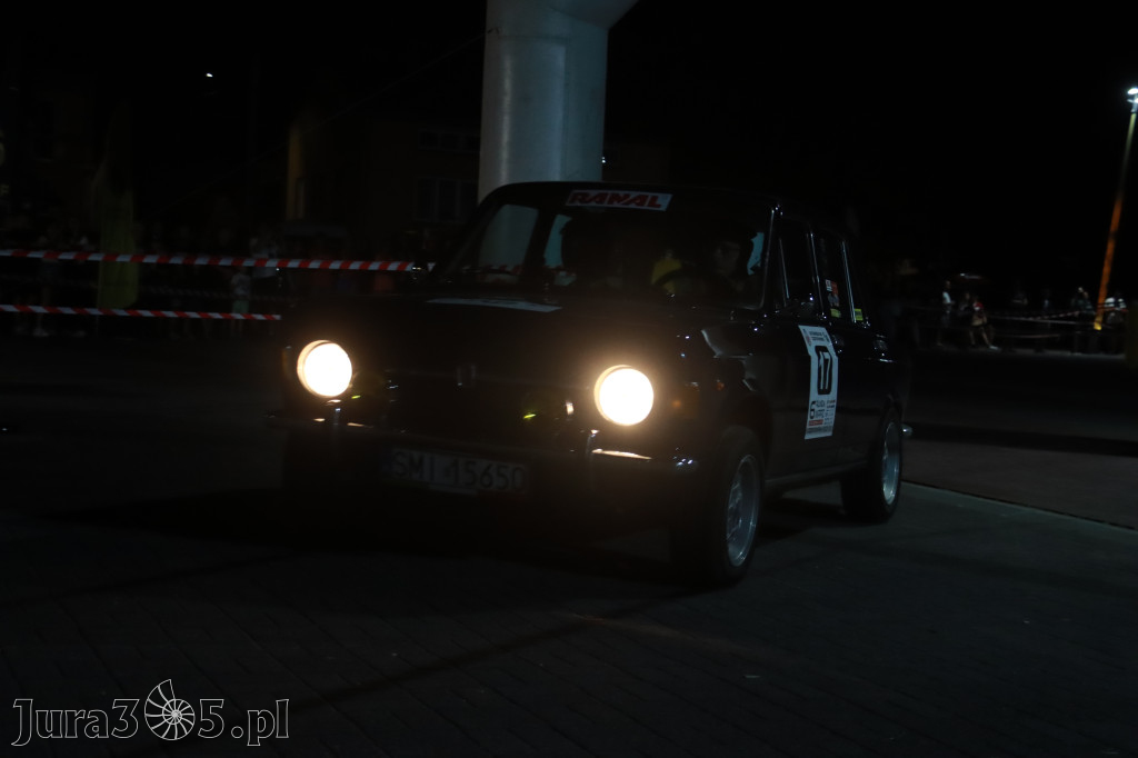 Fotorelacja: POJAZDÓW ZABYTKOWYCH w Żarkach