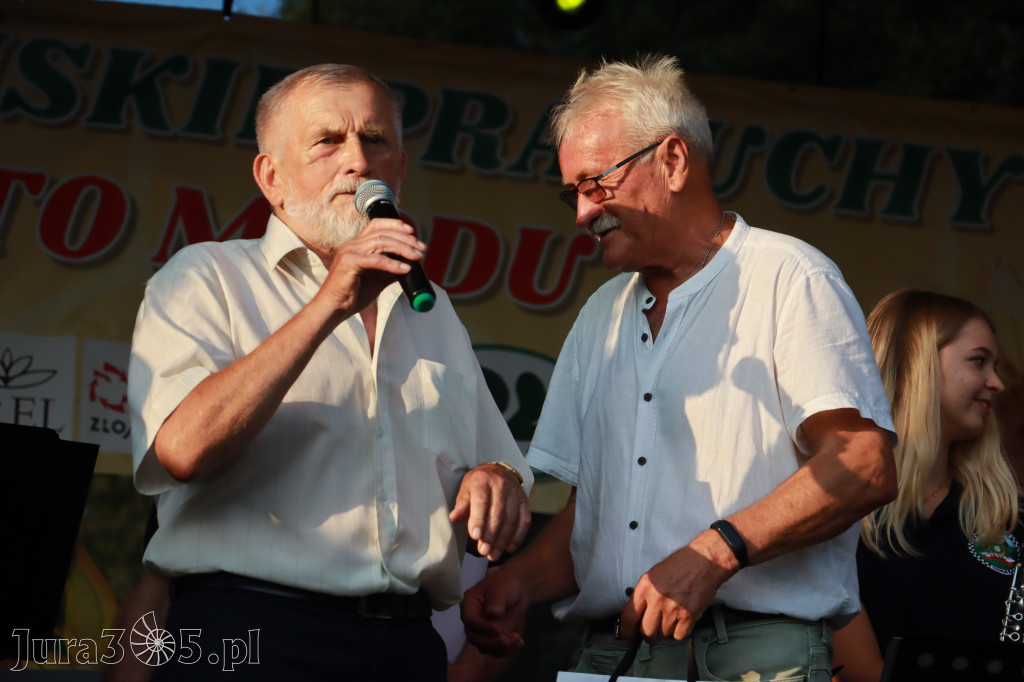 Fotorelacja: XIII Chorońska Prażuchy i X Święto Miodu.