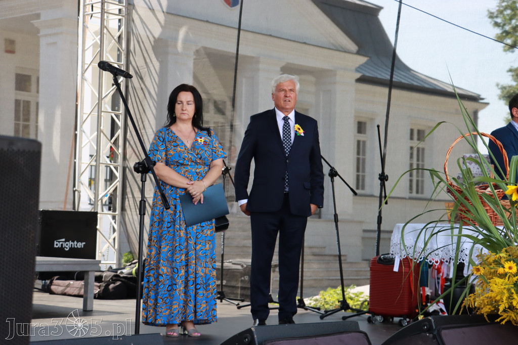 Fotorelacja I: XXV Powiatowe Dożynki w Irządzach