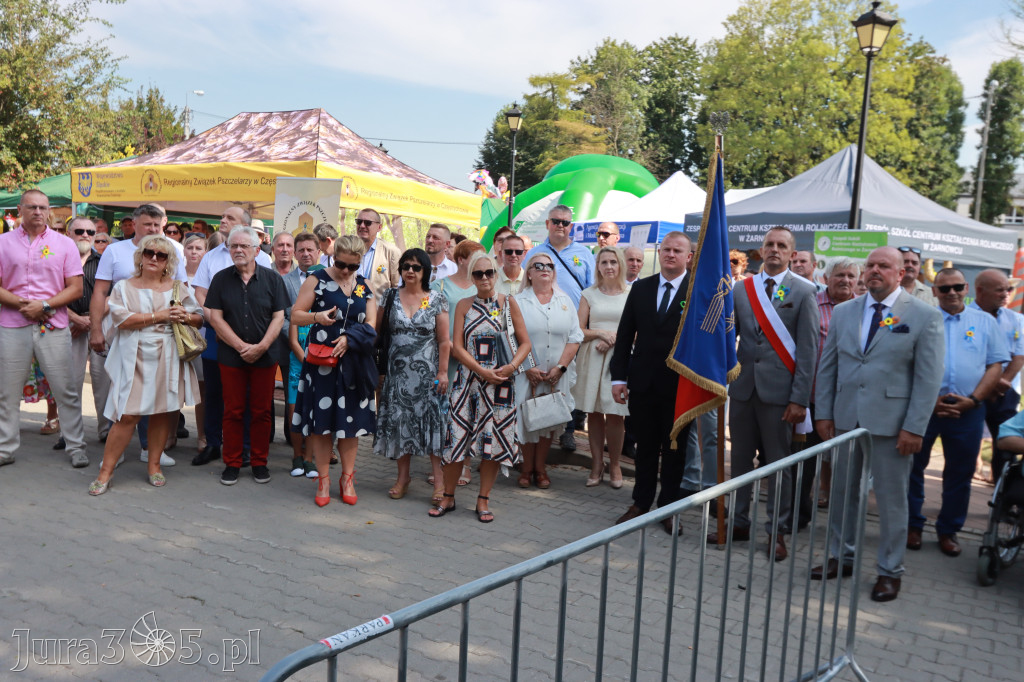 Fotorelacja I: XXV Powiatowe Dożynki w Irządzach