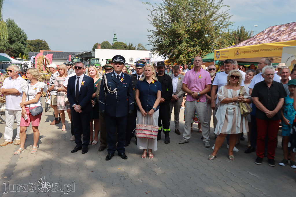 Fotorelacja I: XXV Powiatowe Dożynki w Irządzach