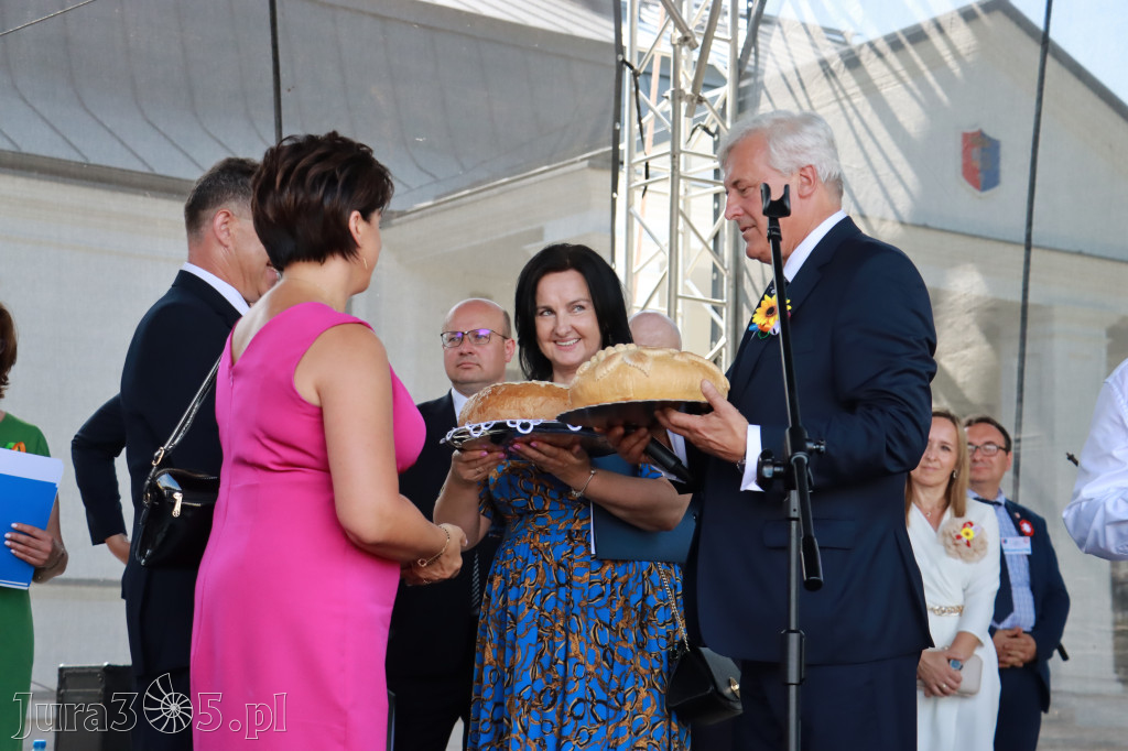 Fotorelacja I: XXV Powiatowe Dożynki w Irządzach