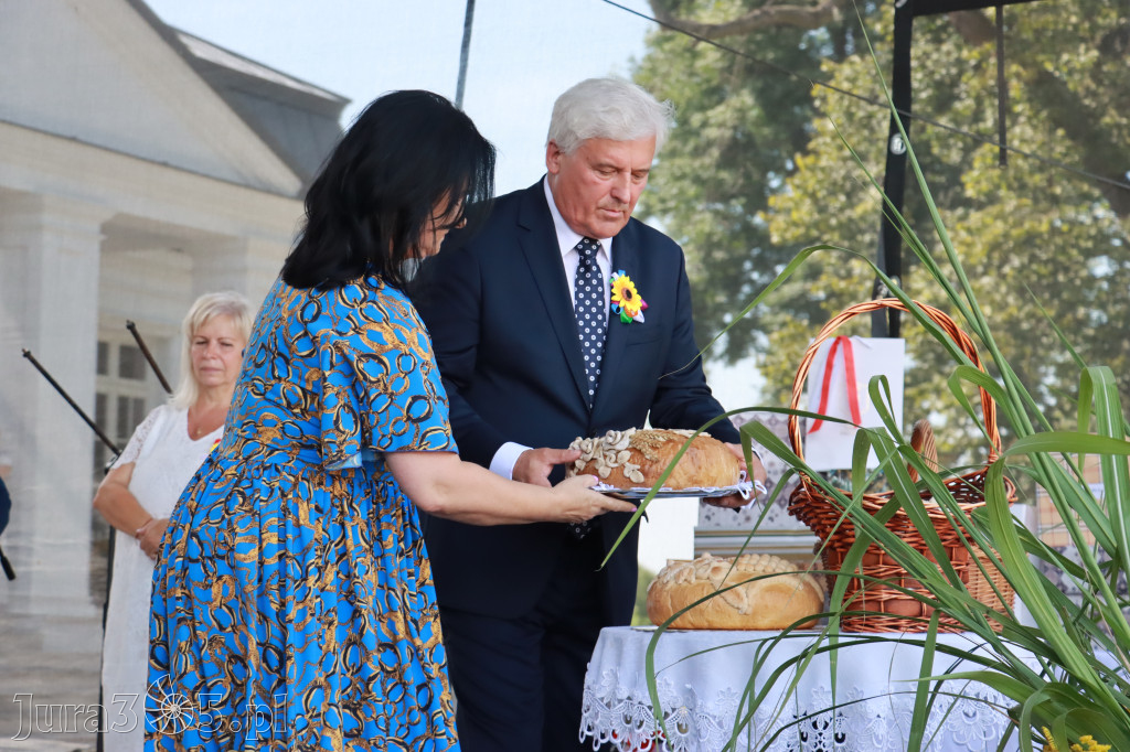 Fotorelacja I: XXV Powiatowe Dożynki w Irządzach
