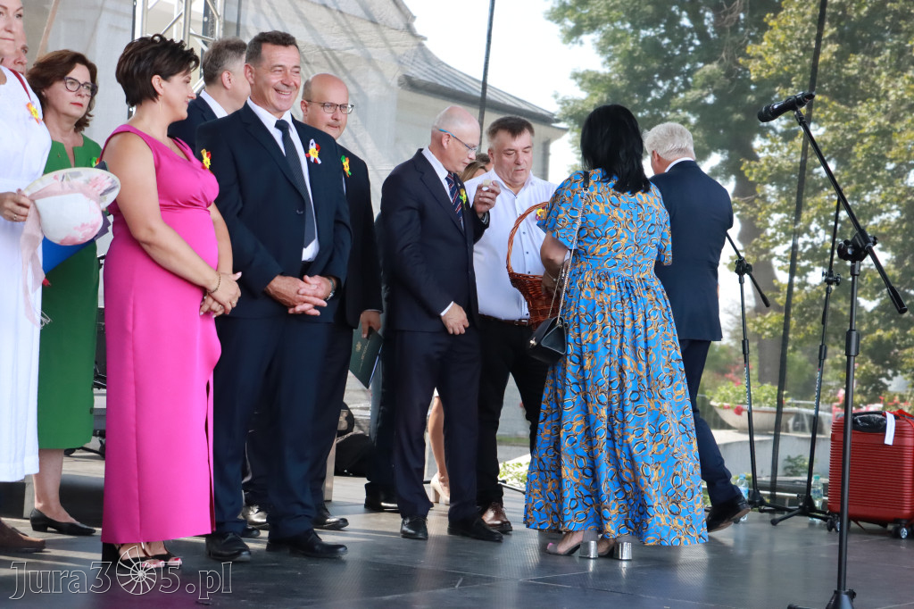 Fotorelacja I: XXV Powiatowe Dożynki w Irządzach