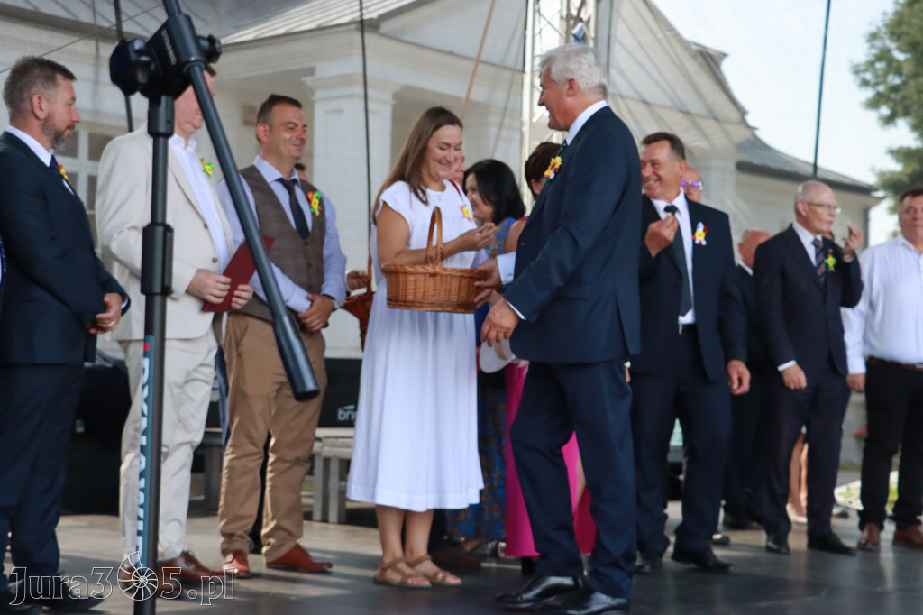 Fotorelacja I: XXV Powiatowe Dożynki w Irządzach