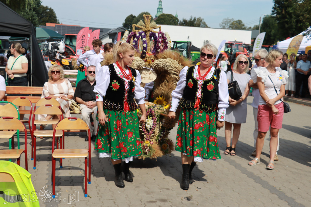 Fotorelacja I: XXV Powiatowe Dożynki w Irządzach