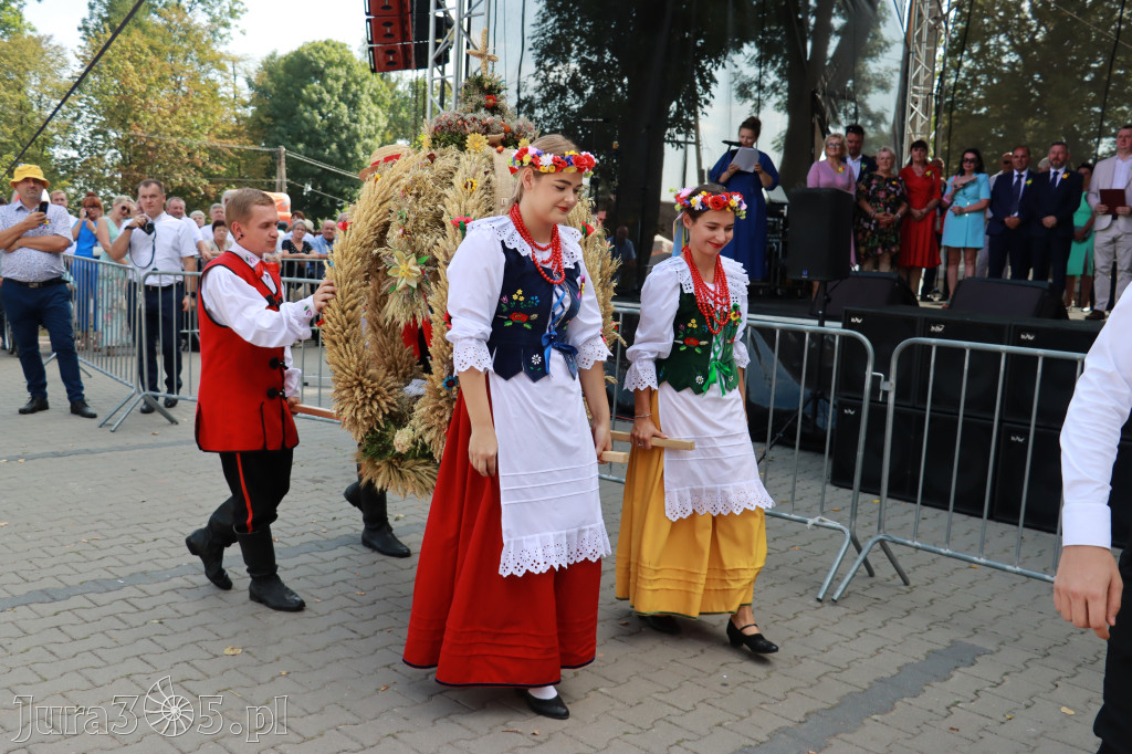 Fotorelacja I: XXV Powiatowe Dożynki w Irządzach