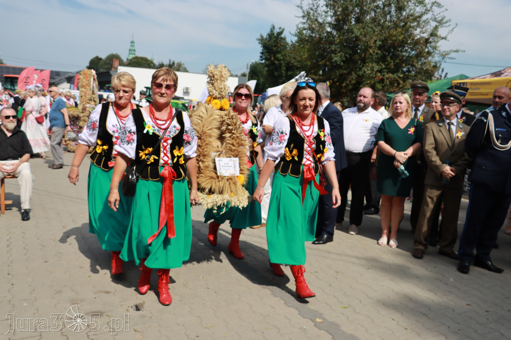 Fotorelacja I: XXV Powiatowe Dożynki w Irządzach