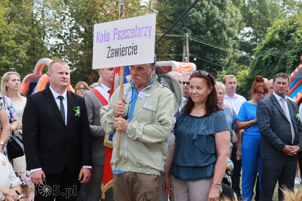 Fotorelacja I: XXV Powiatowe Dożynki w Irządzach