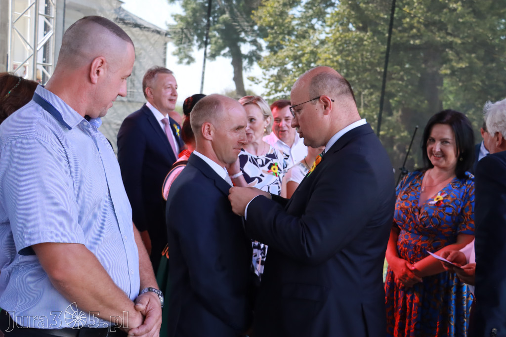 Fotorelacja I: XXV Powiatowe Dożynki w Irządzach