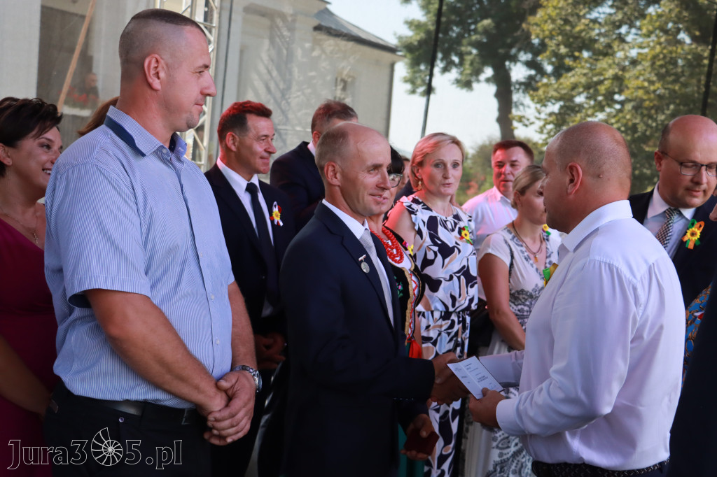 Fotorelacja I: XXV Powiatowe Dożynki w Irządzach