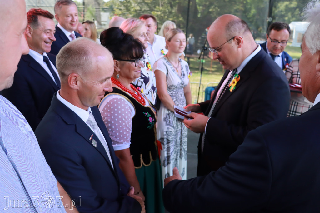 Fotorelacja I: XXV Powiatowe Dożynki w Irządzach