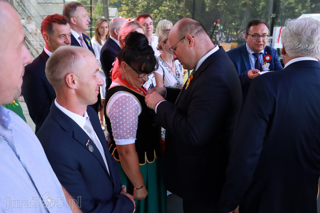 Fotorelacja I: XXV Powiatowe Dożynki w Irządzach