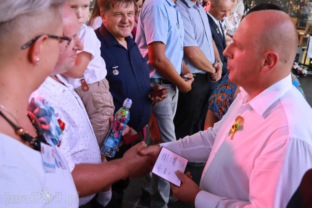 Fotorelacja I: XXV Powiatowe Dożynki w Irządzach