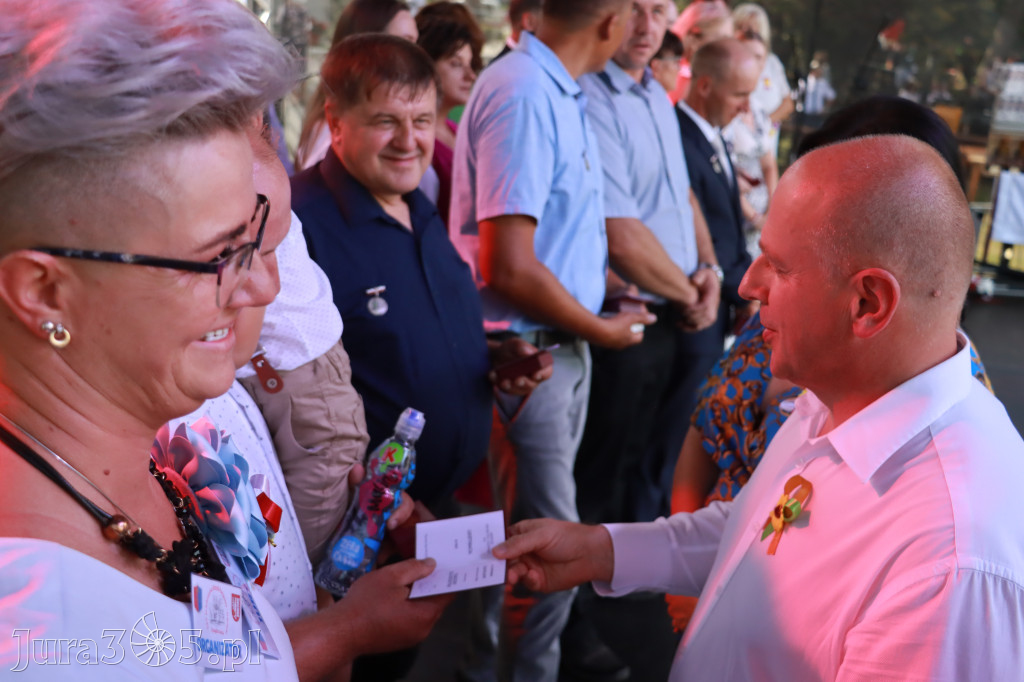 Fotorelacja I: XXV Powiatowe Dożynki w Irządzach