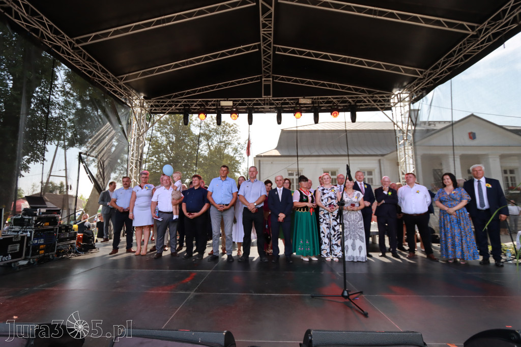 Fotorelacja I: XXV Powiatowe Dożynki w Irządzach