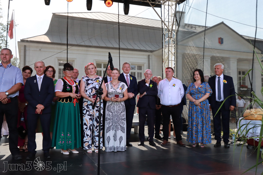 Fotorelacja I: XXV Powiatowe Dożynki w Irządzach