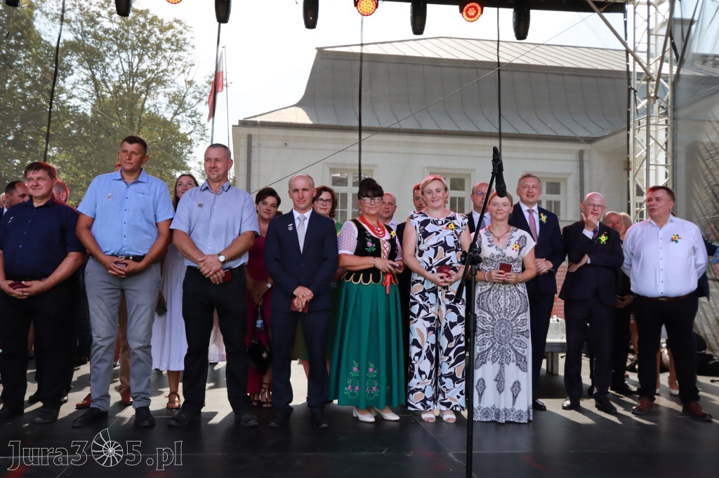 Fotorelacja I: XXV Powiatowe Dożynki w Irządzach