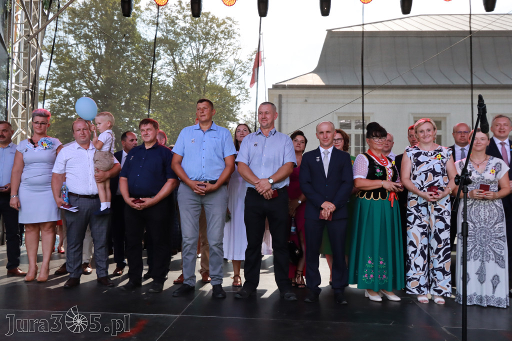 Fotorelacja I: XXV Powiatowe Dożynki w Irządzach