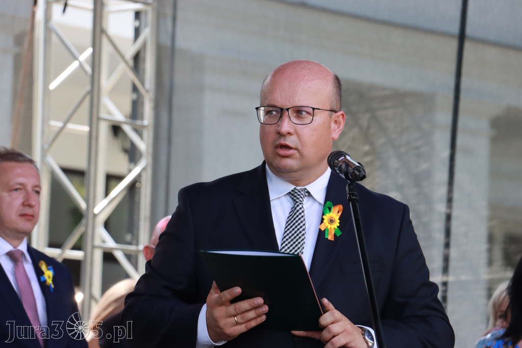 Fotorelacja I: XXV Powiatowe Dożynki w Irządzach