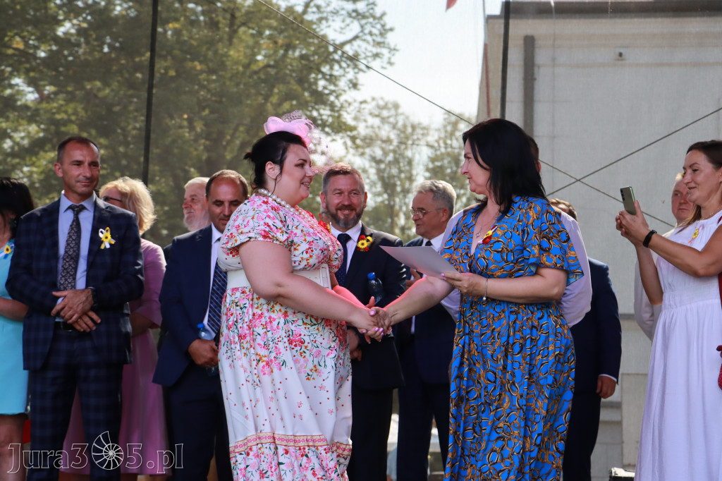 Fotorelacja I: XXV Powiatowe Dożynki w Irządzach