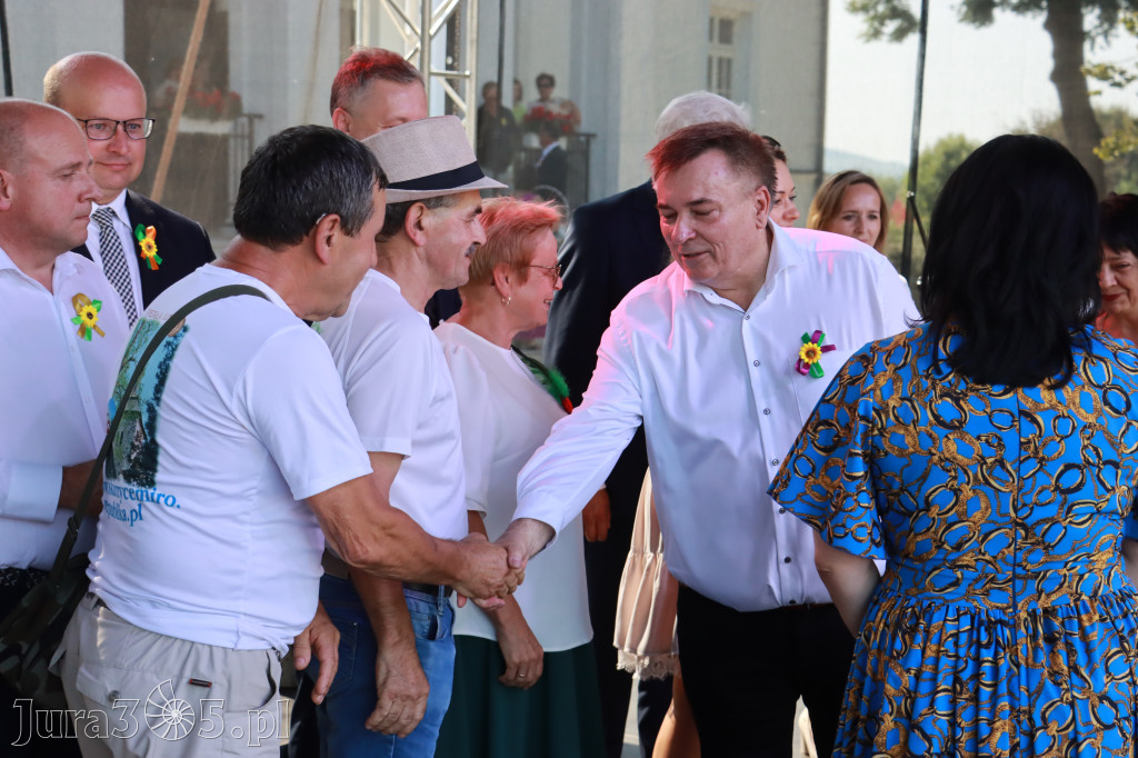 Fotorelacja I: XXV Powiatowe Dożynki w Irządzach
