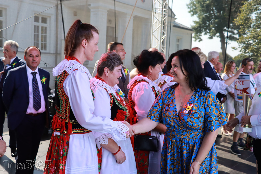 Fotorelacja I: XXV Powiatowe Dożynki w Irządzach