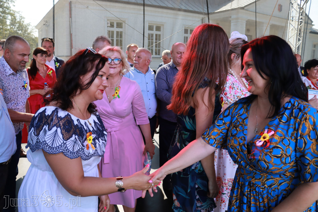 Fotorelacja I: XXV Powiatowe Dożynki w Irządzach