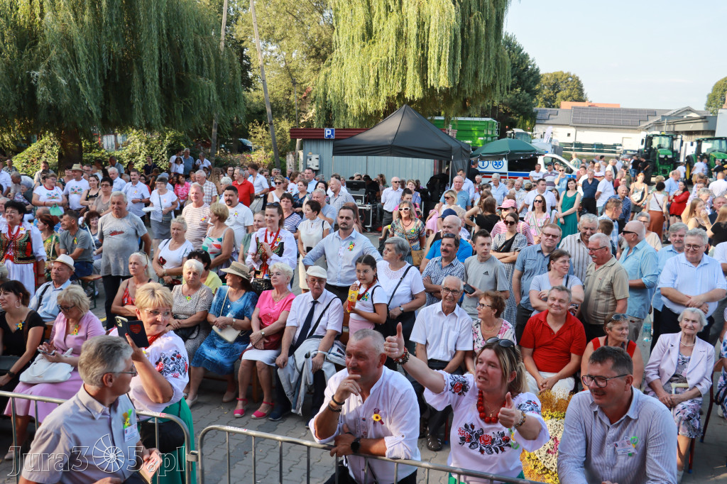 Fotorelacja II: XXV Powiatowe Dożynki w Irządzach