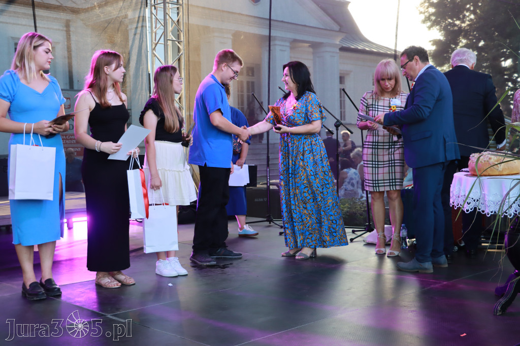 Fotorelacja II: XXV Powiatowe Dożynki w Irządzach