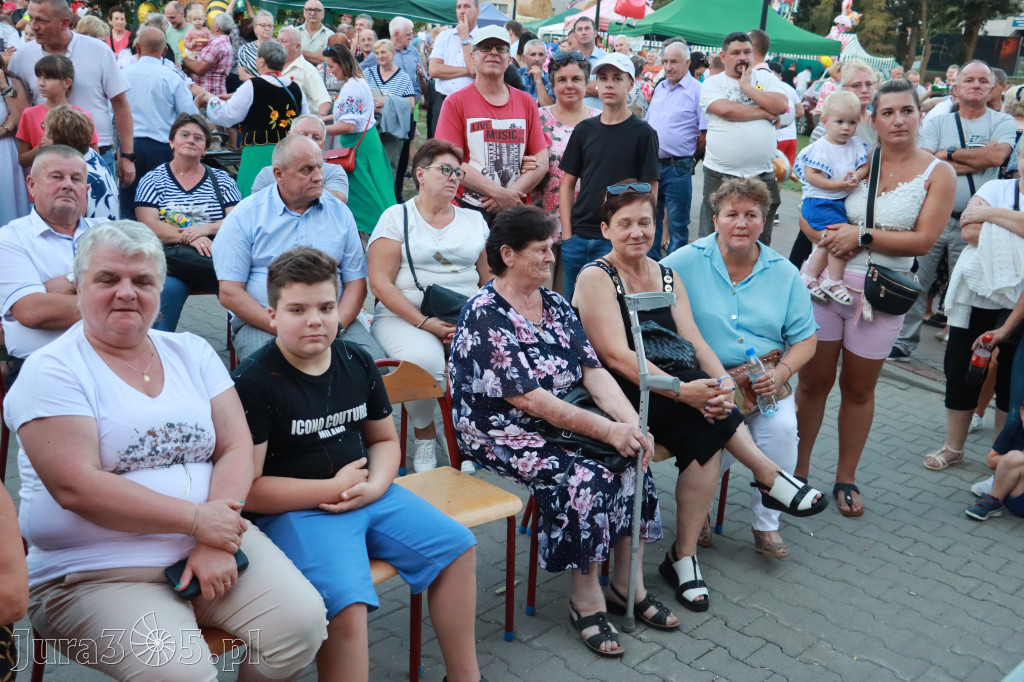 Fotorelacja II: XXV Powiatowe Dożynki w Irządzach