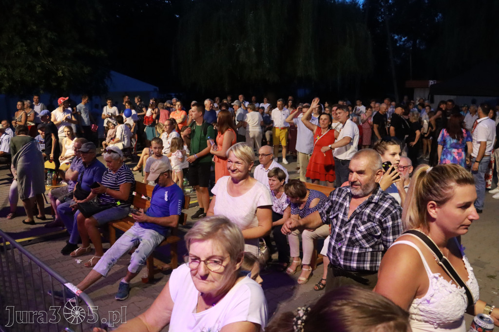 Fotorelacja II: XXV Powiatowe Dożynki w Irządzach