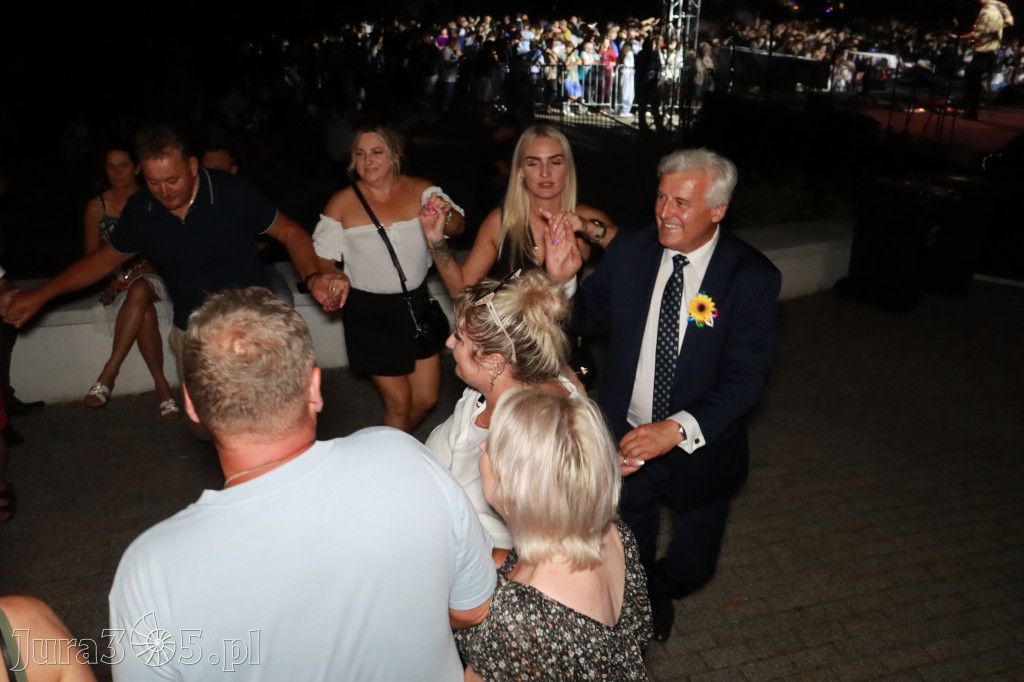 Fotorelacja II: XXV Powiatowe Dożynki w Irządzach