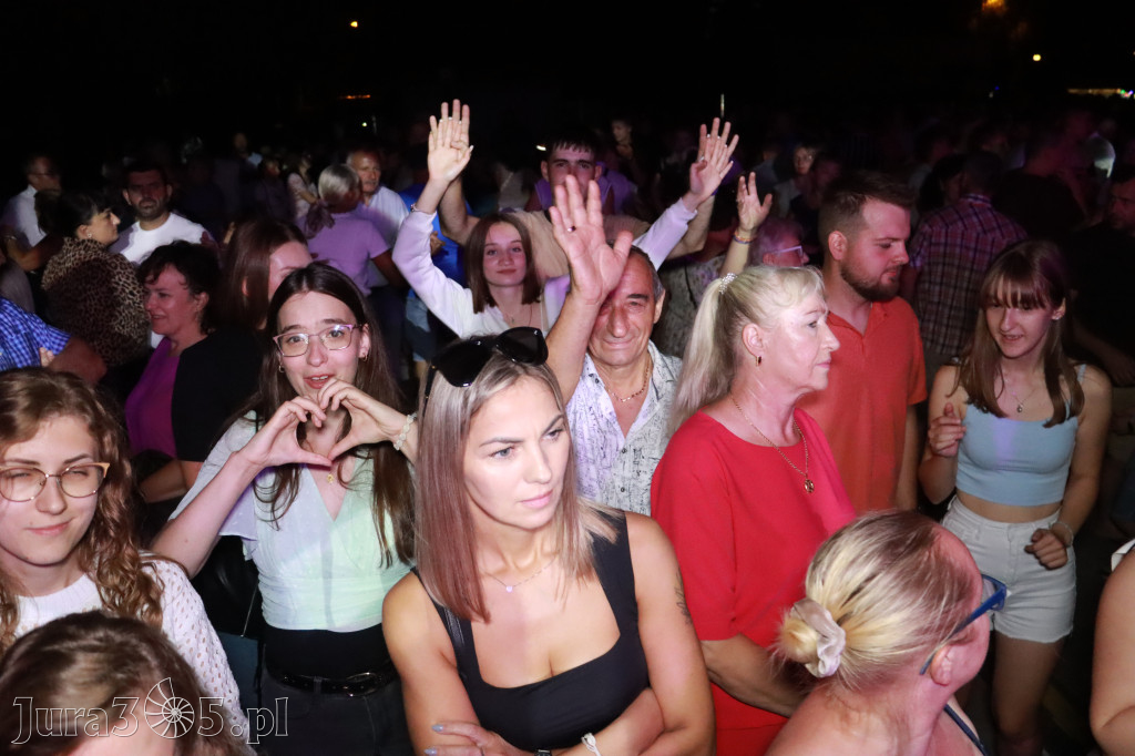 Fotorelacja II: XXV Powiatowe Dożynki w Irządzach