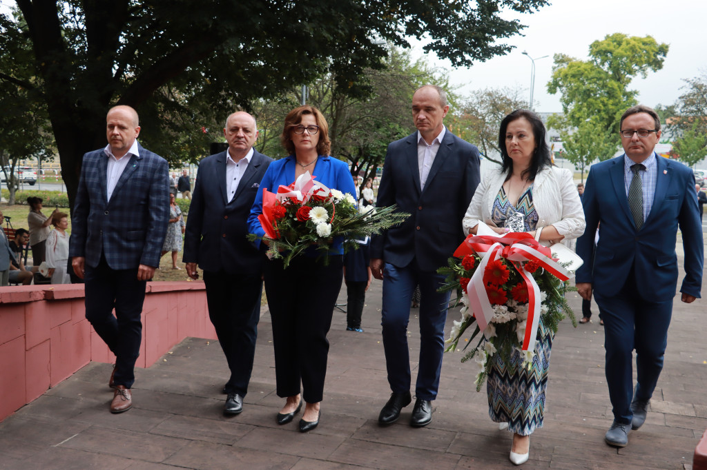 Fotorelacja: Zawiercie pamięta o ofiarach II wojny światowej