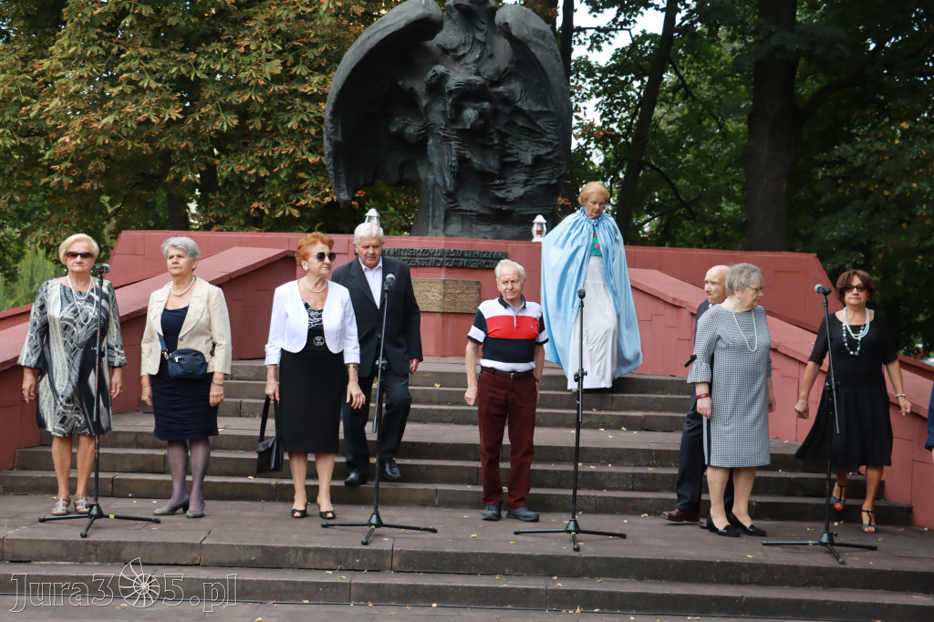 Fotorelacja: Zawiercie pamięta o ofiarach II wojny światowej