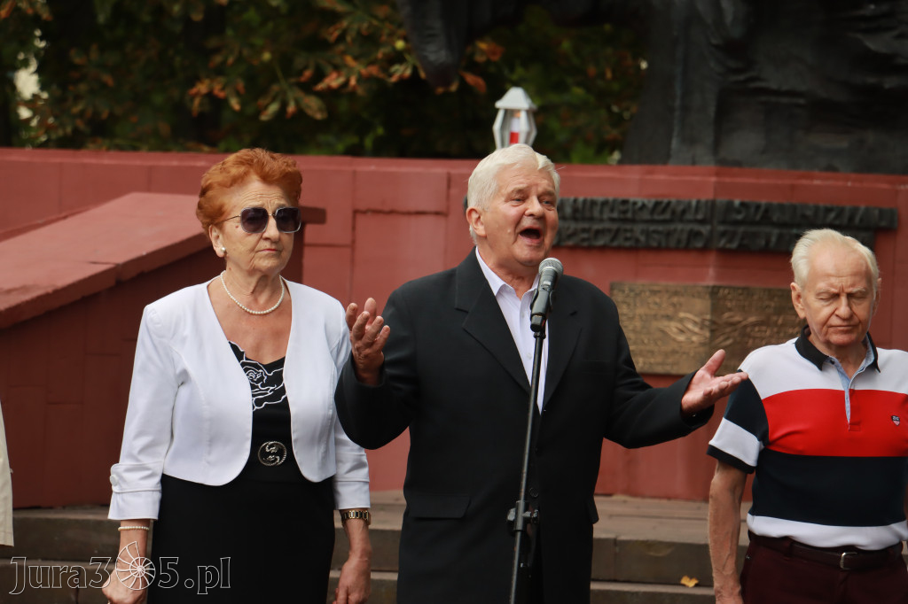 Fotorelacja: Zawiercie pamięta o ofiarach II wojny światowej