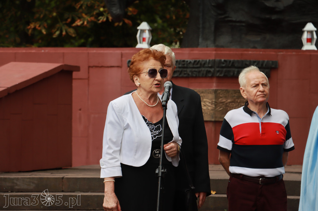 Fotorelacja: Zawiercie pamięta o ofiarach II wojny światowej