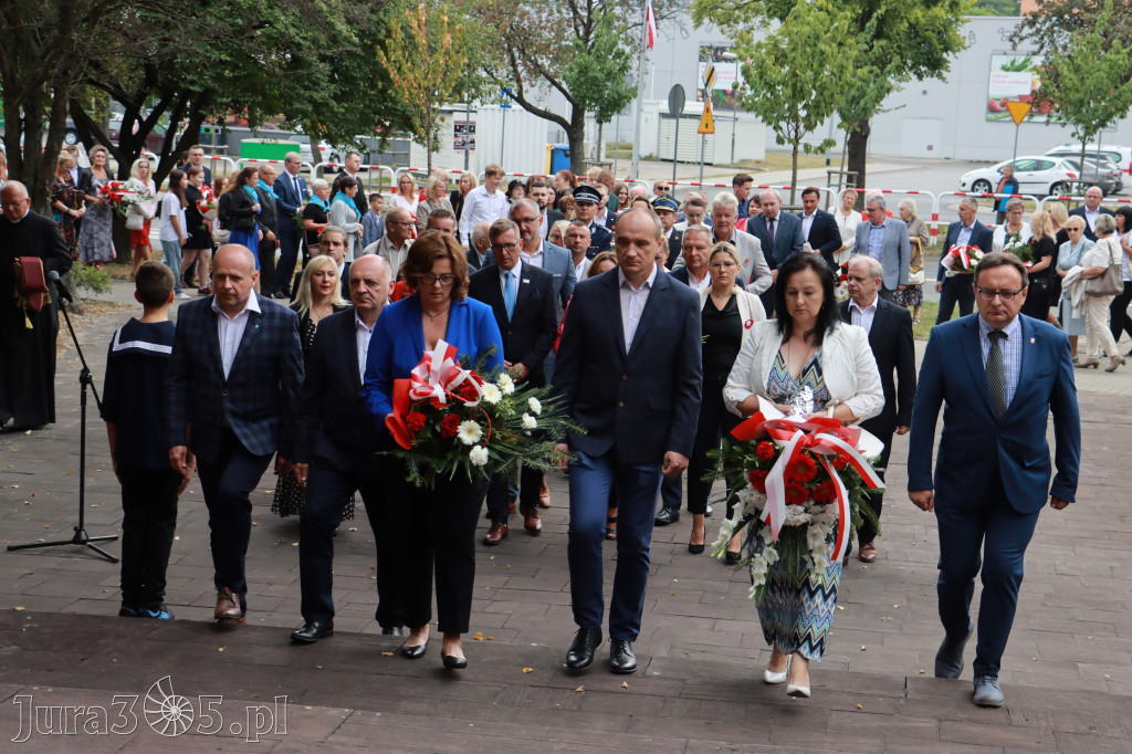 Fotorelacja: Zawiercie pamięta o ofiarach II wojny światowej