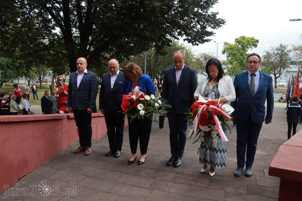 Fotorelacja: Zawiercie pamięta o ofiarach II wojny światowej