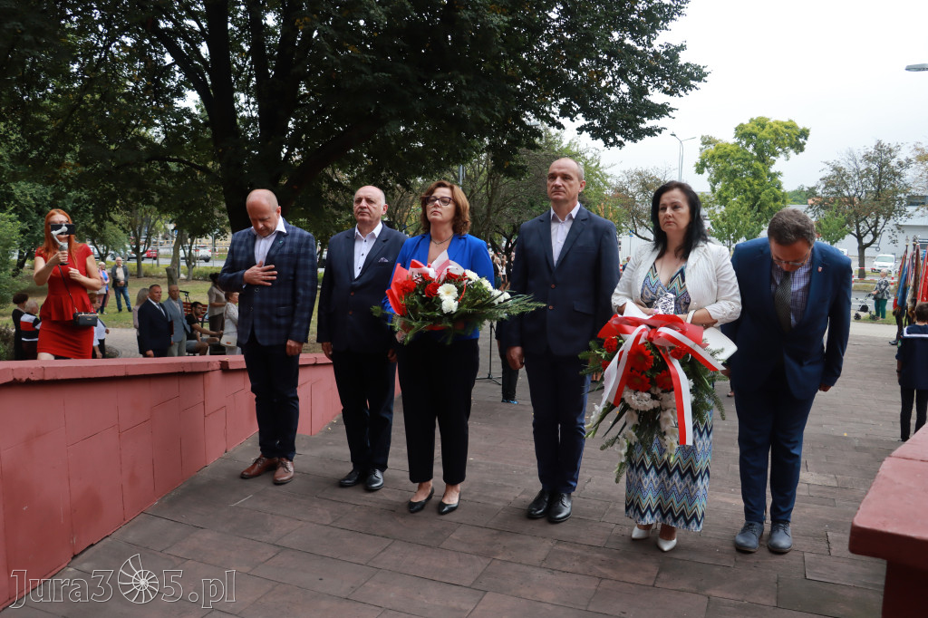 Fotorelacja: Zawiercie pamięta o ofiarach II wojny światowej
