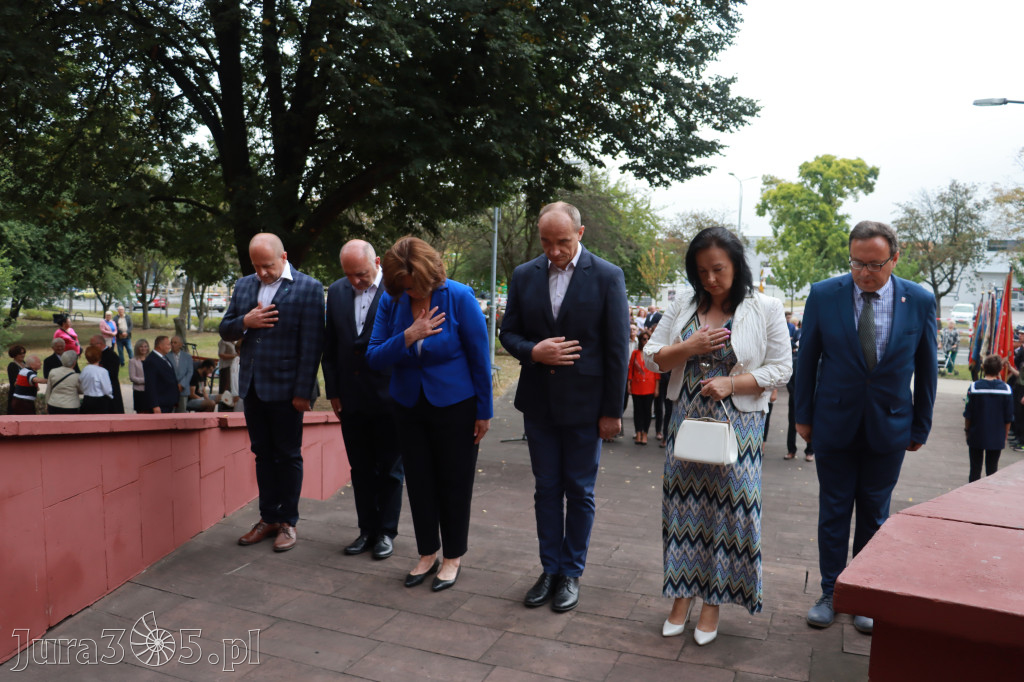 Fotorelacja: Zawiercie pamięta o ofiarach II wojny światowej