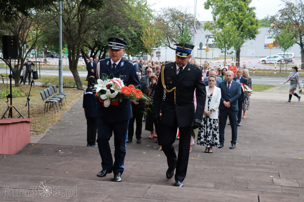 Fotorelacja: Zawiercie pamięta o ofiarach II wojny światowej
