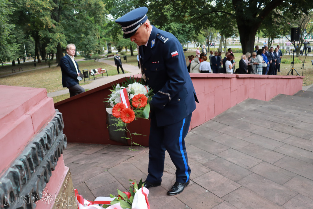 Fotorelacja: Zawiercie pamięta o ofiarach II wojny światowej