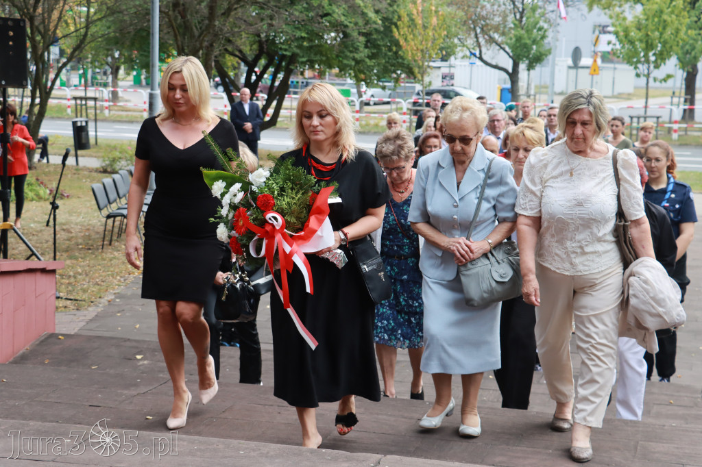 Fotorelacja: Zawiercie pamięta o ofiarach II wojny światowej