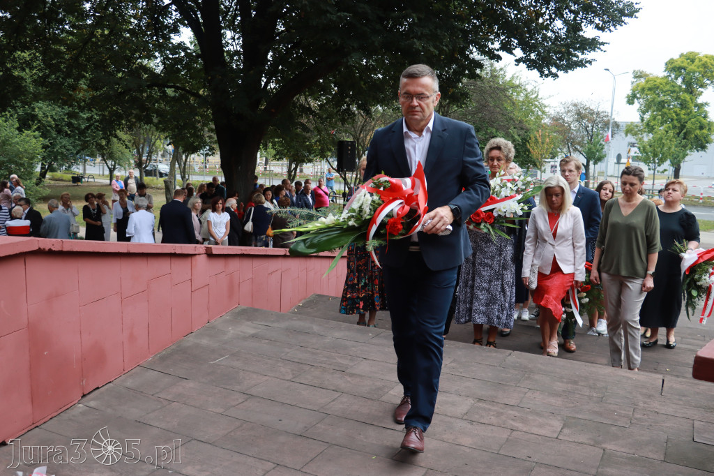 Fotorelacja: Zawiercie pamięta o ofiarach II wojny światowej
