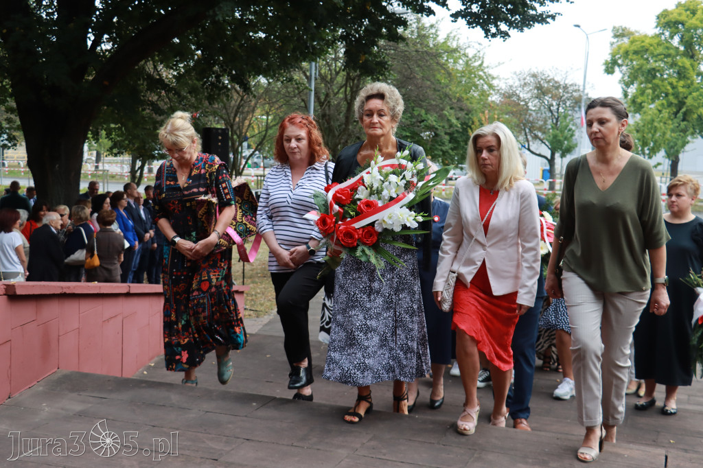 Fotorelacja: Zawiercie pamięta o ofiarach II wojny światowej