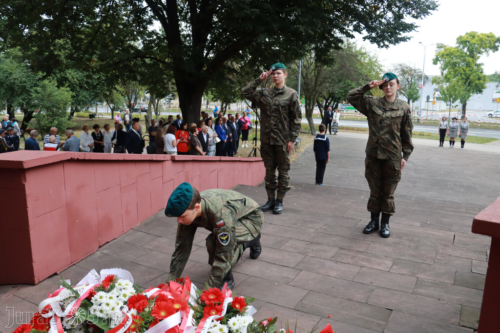 Fotorelacja: Zawiercie pamięta o ofiarach II wojny światowej